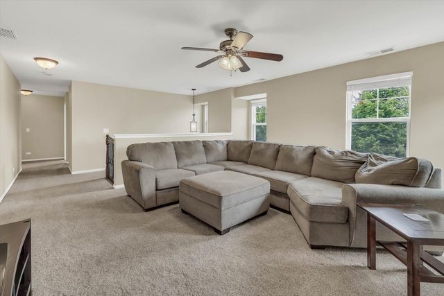 16332 Spring Creek Lane, Plainfield, IL 60586