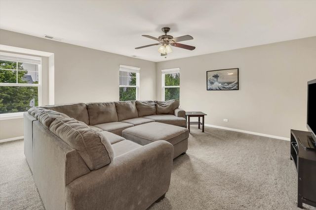 16332 Spring Creek Lane, Plainfield, IL 60586