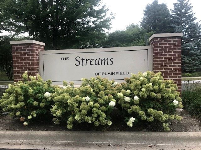 16332 Spring Creek Lane, Plainfield, IL 60586