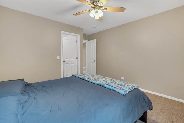 16332 Spring Creek Lane, Plainfield, IL 60586