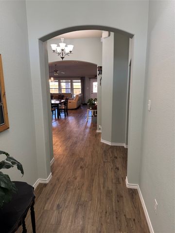 4101 Bridle Path Lane, Sanger, TX 76266