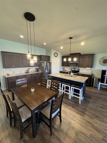 4101 Bridle Path Lane, Sanger, TX 76266