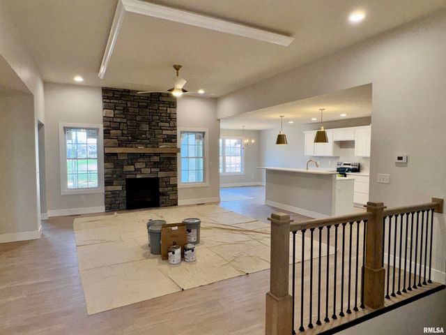 1701 Ambleside Drive, Springfield, IL 62711