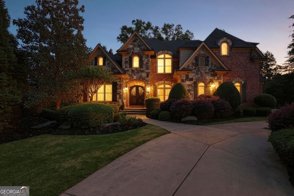 8340 Colonial Place, Duluth, GA 30097