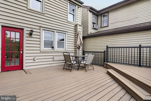 675 E MARKET ST, Marietta, PA 17547