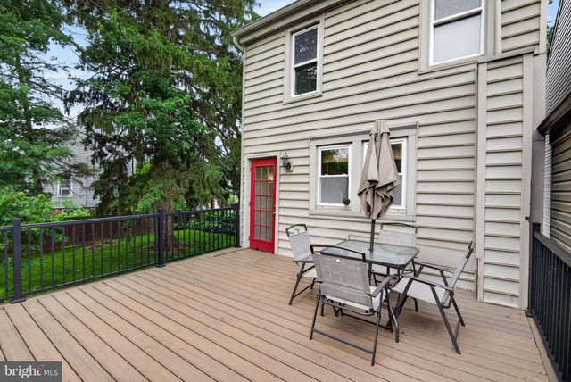 675 E MARKET ST, Marietta, PA 17547
