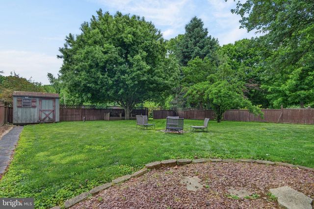 675 E MARKET ST, Marietta, PA 17547