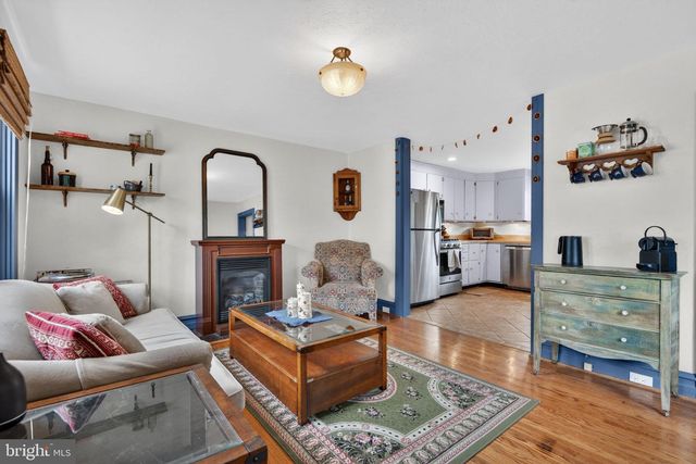 675 E MARKET ST, Marietta, PA 17547