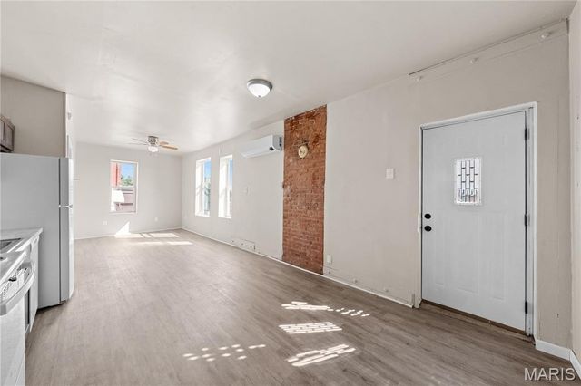 318 Broadway Street, Elsberry, MO 63343