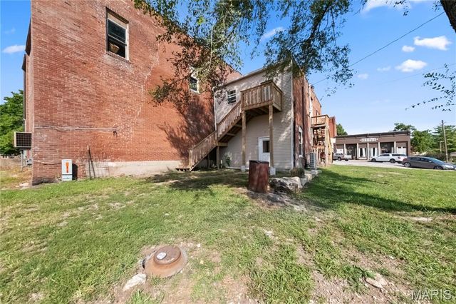 318 Broadway Street, Elsberry, MO 63343