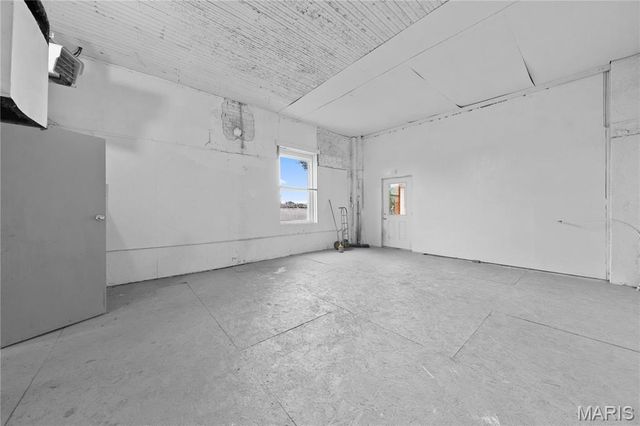 318 Broadway Street, Elsberry, MO 63343
