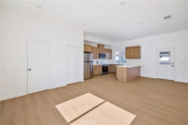 10905 Dalerose Avenue, Inglewood, CA 90304