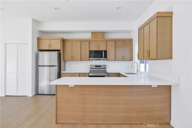 10905 Dalerose Avenue, Inglewood, CA 90304