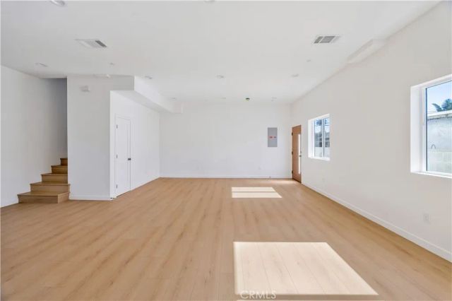 10905 Dalerose Avenue, Inglewood, CA 90304