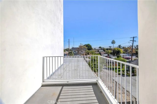 10905 Dalerose Avenue, Inglewood, CA 90304