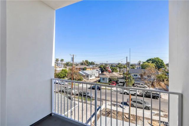 10905 Dalerose Avenue, Inglewood, CA 90304