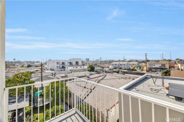 10905 Dalerose Avenue, Inglewood, CA 90304
