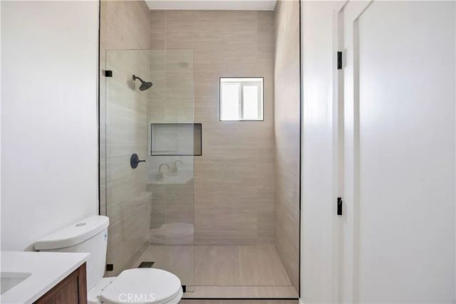10905 Dalerose Avenue, Inglewood, CA 90304