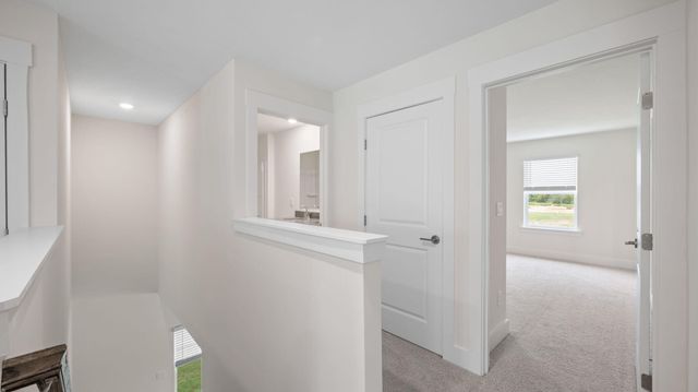 8001 Watercolour Lane, Ooltewah, TN 37363