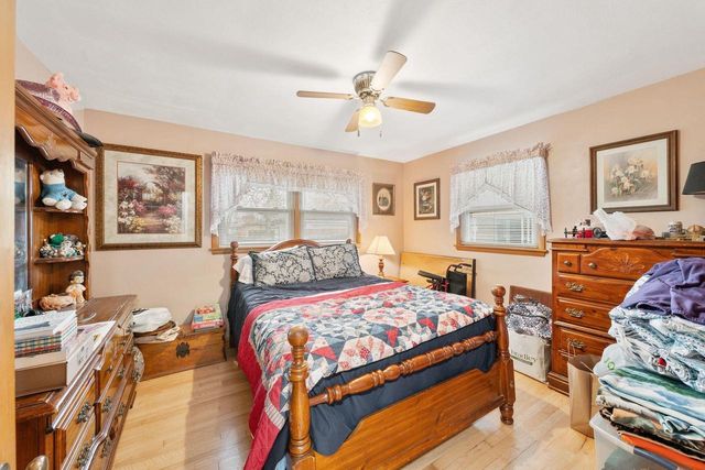 3722 Saint Clair STREET, Racine, WI 53402