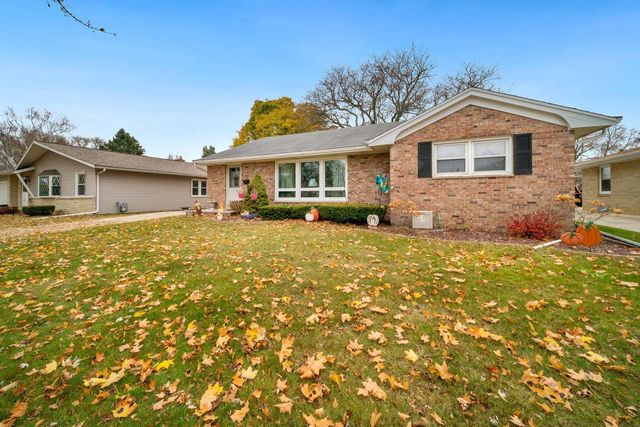 3722 Saint Clair STREET, Racine, WI 53402