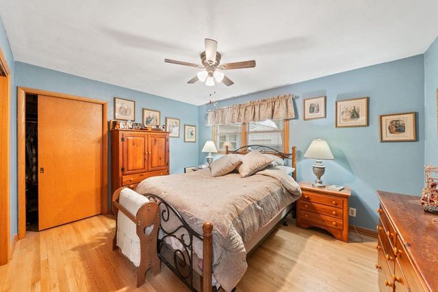 3722 Saint Clair STREET, Racine, WI 53402