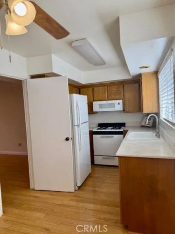 408 N Catalina 6, Pasadena, CA 91106