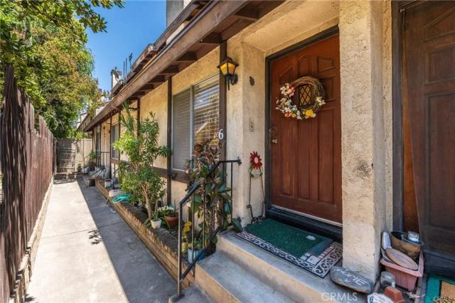 408 N Catalina 6, Pasadena, CA 91106