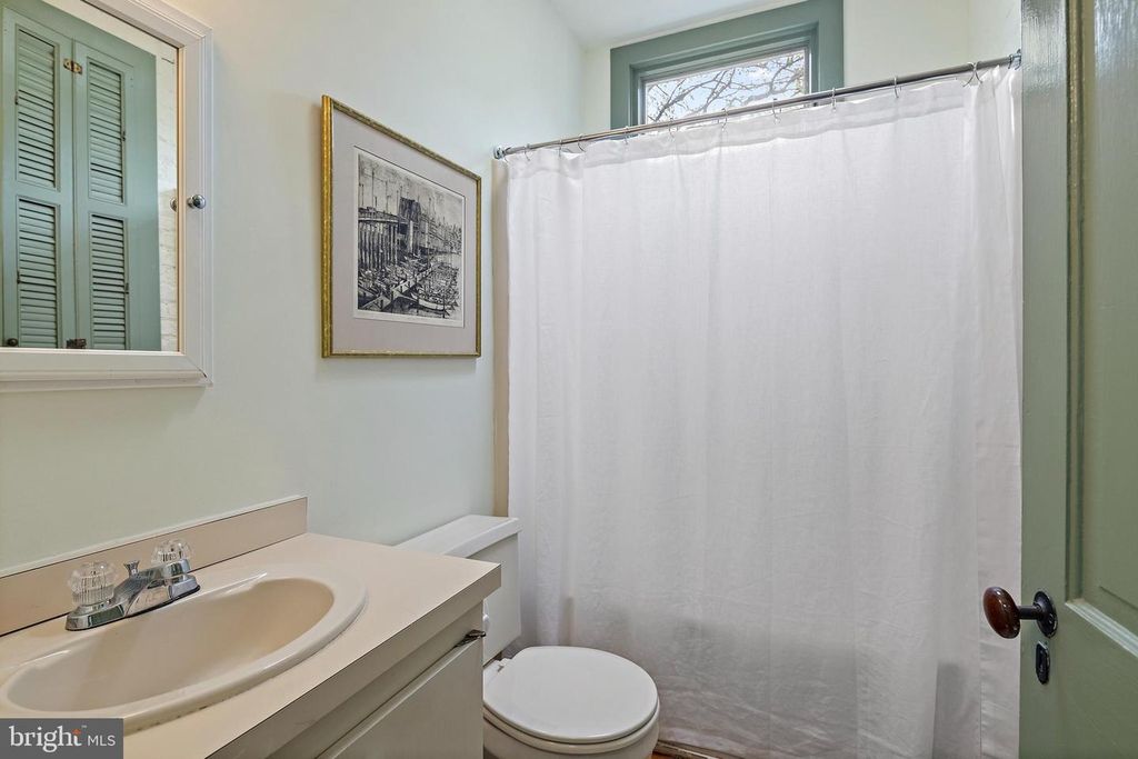 39 CORNHILL ST, Annapolis, MD 21401