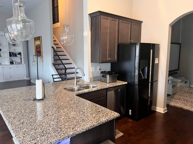 8254 HOLSTON DR, Memphis, TN 38125