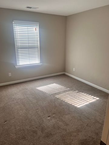 8254 HOLSTON DR, Memphis, TN 38125