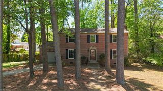 34 Laurel Wood RD, Newport News, VA 23602