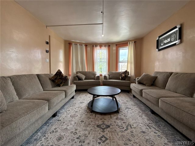 1083 East Lovejoy Street, Buffalo, NY 14206