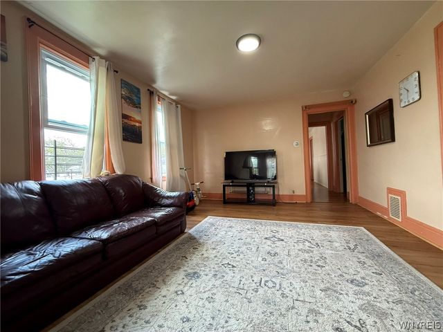 1083 East Lovejoy Street, Buffalo, NY 14206