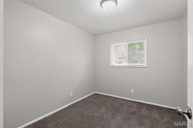 1012 Forestwood Drive, St Louis, MO 63135