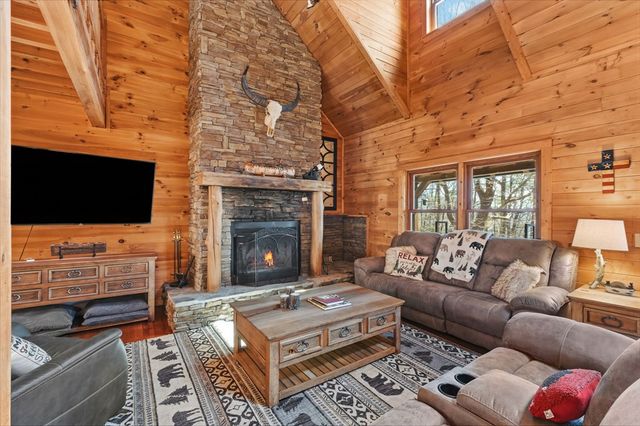 71 Cutthroat Ridge Road, Jasper, GA 30143