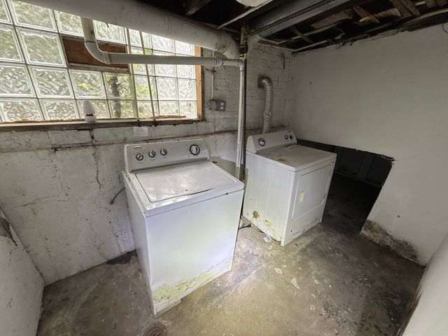 10721 S Prairie Avenue, Chicago, IL 60628