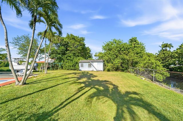 9331 SW 104th Court, Miami, FL 33176