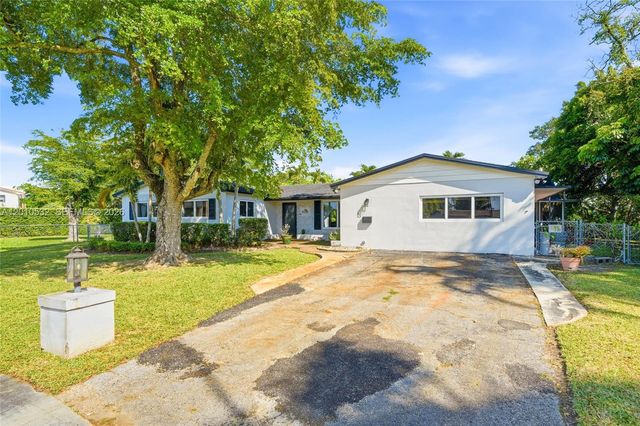 9331 SW 104th Court, Miami, FL 33176