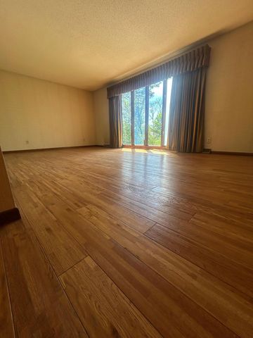 5905 Country Club Road, Excelsior, MN 55331