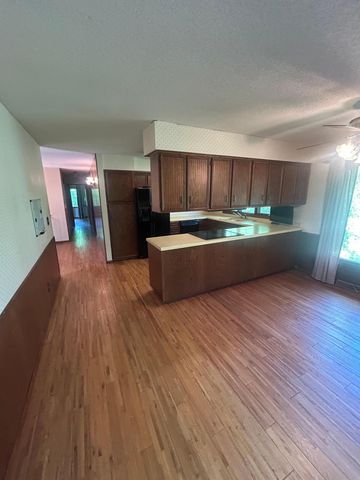 5905 Country Club Road, Excelsior, MN 55331