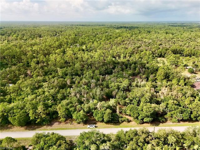 280 35th AVE NW, Naples, FL 34120