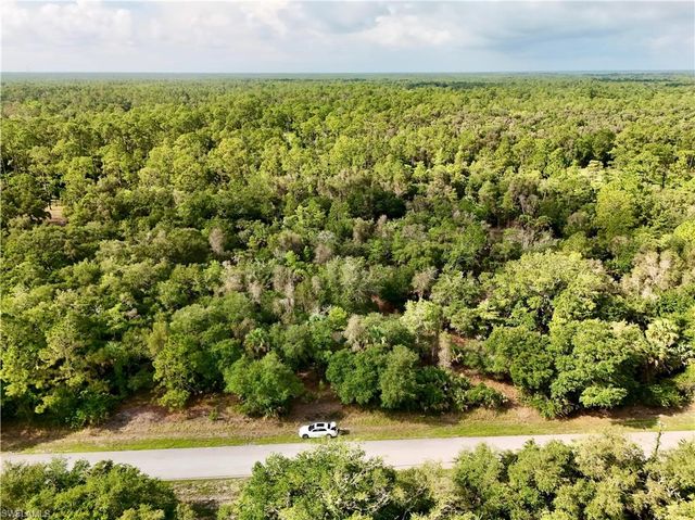 280 35th AVE NW, Naples, FL 34120