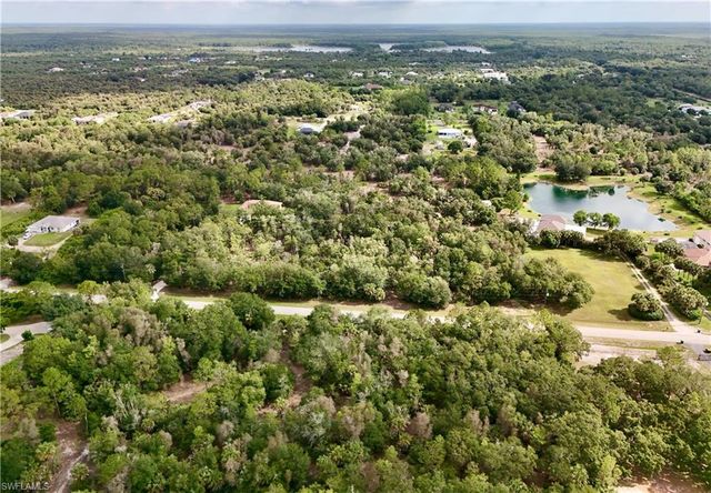 280 35th AVE NW, Naples, FL 34120