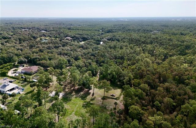280 35th AVE NW, Naples, FL 34120