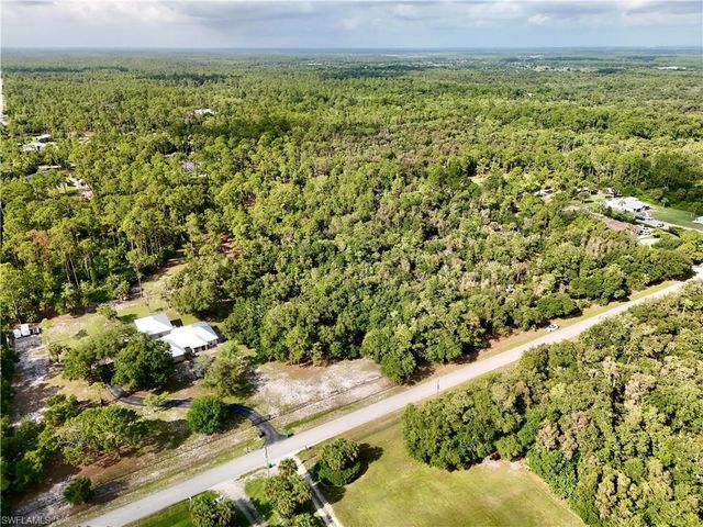 280 35th AVE NW, Naples, FL 34120