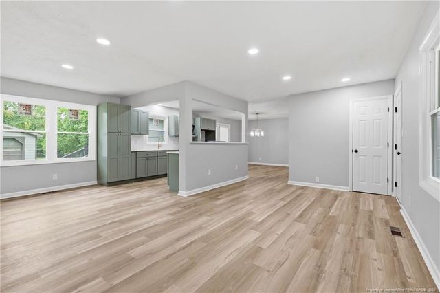 1934 Forest Hills Drive, Fayetteville, NC 28303