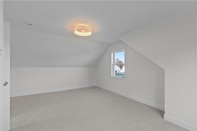 63 Clearview Avenue, Portsmouth, RI 02871