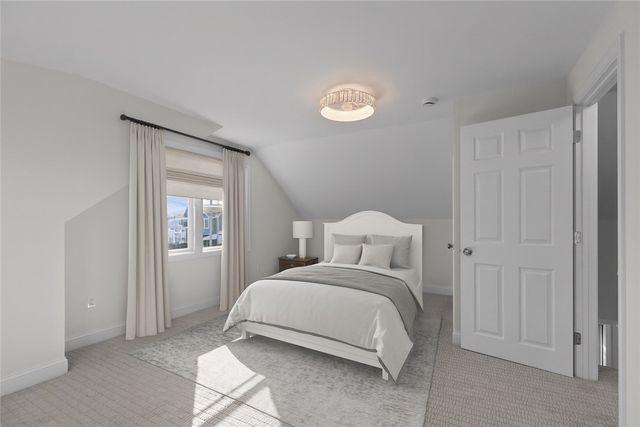 63 Clearview Avenue, Portsmouth, RI 02871