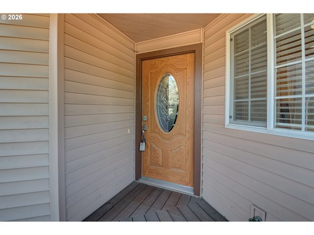 12001 Ne 75TH Cir, Vancouver, WA 98682
